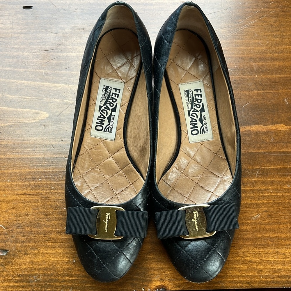 Salvatore Ferragamo Varina Quilted Bow Ballet Block Heels Size 7 - Picture 2 of 16